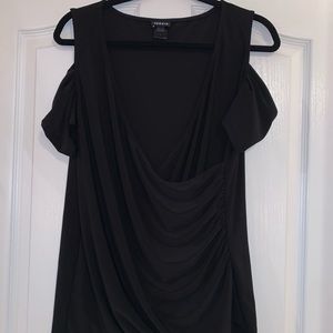 Torrid cold shoulder top size 1